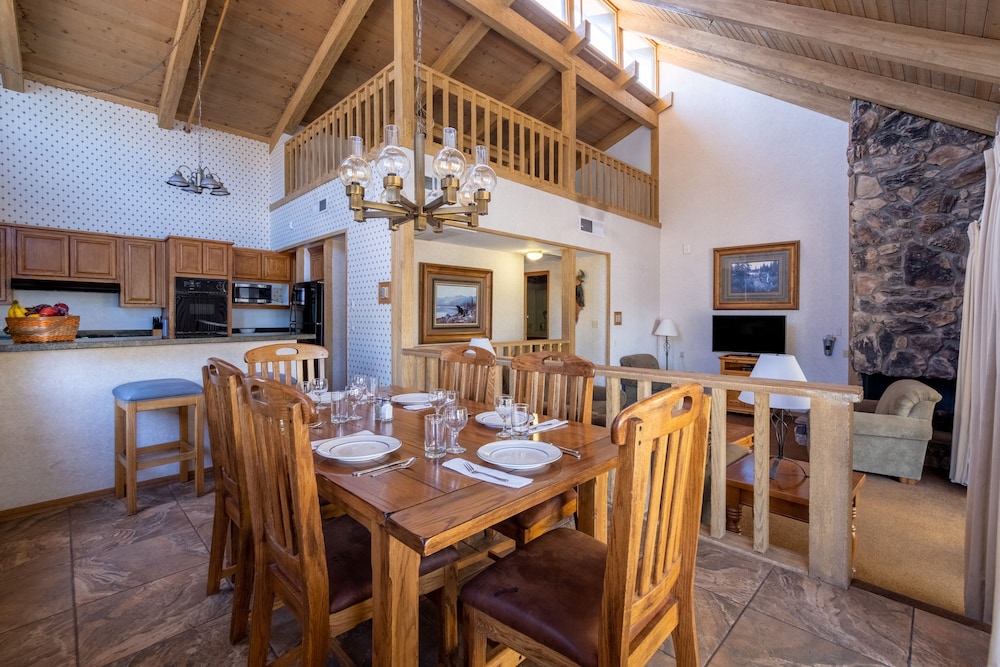 Lagonita Lodge 39/50