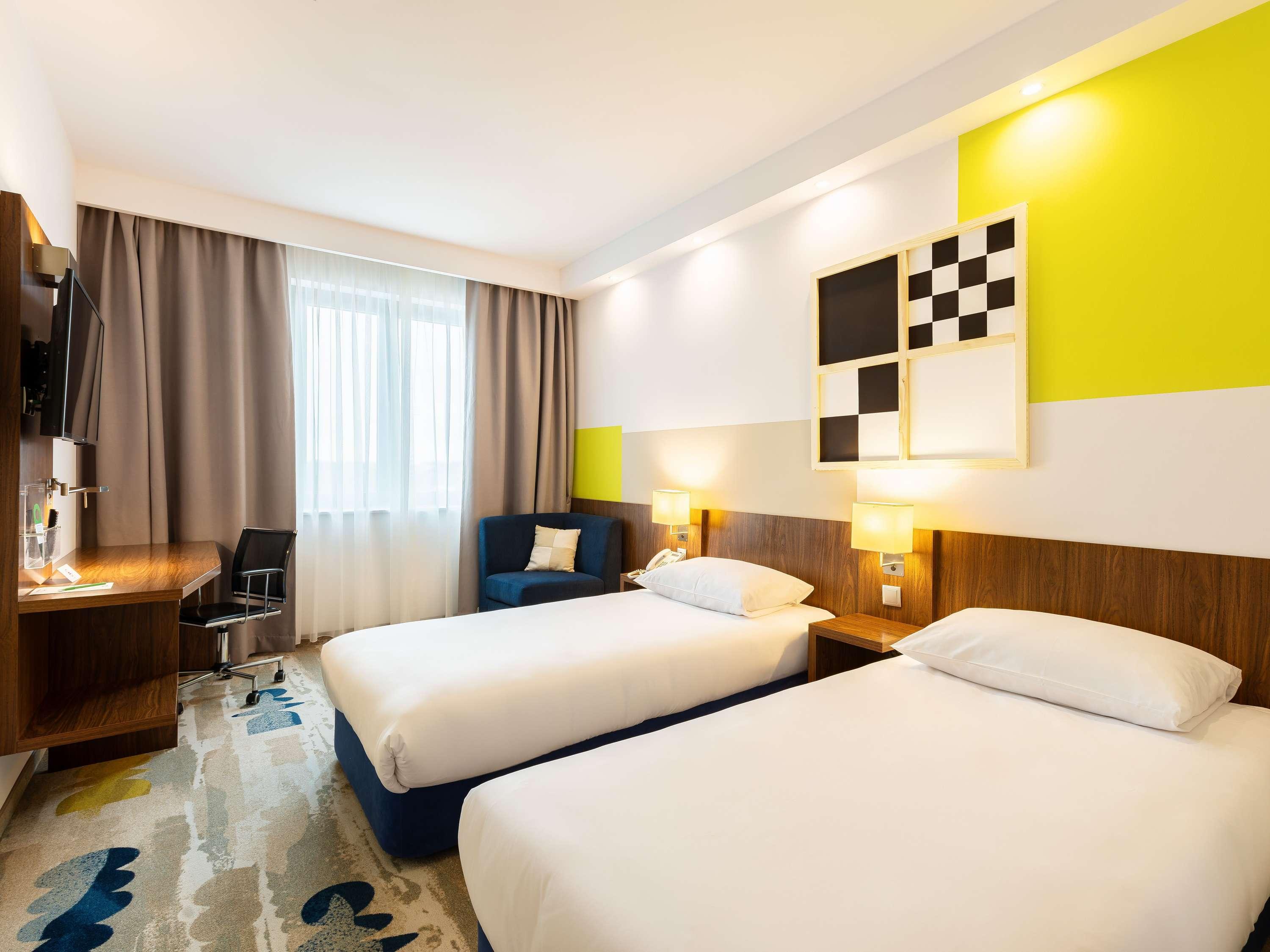 SUPERIOR, DOUBLE BED