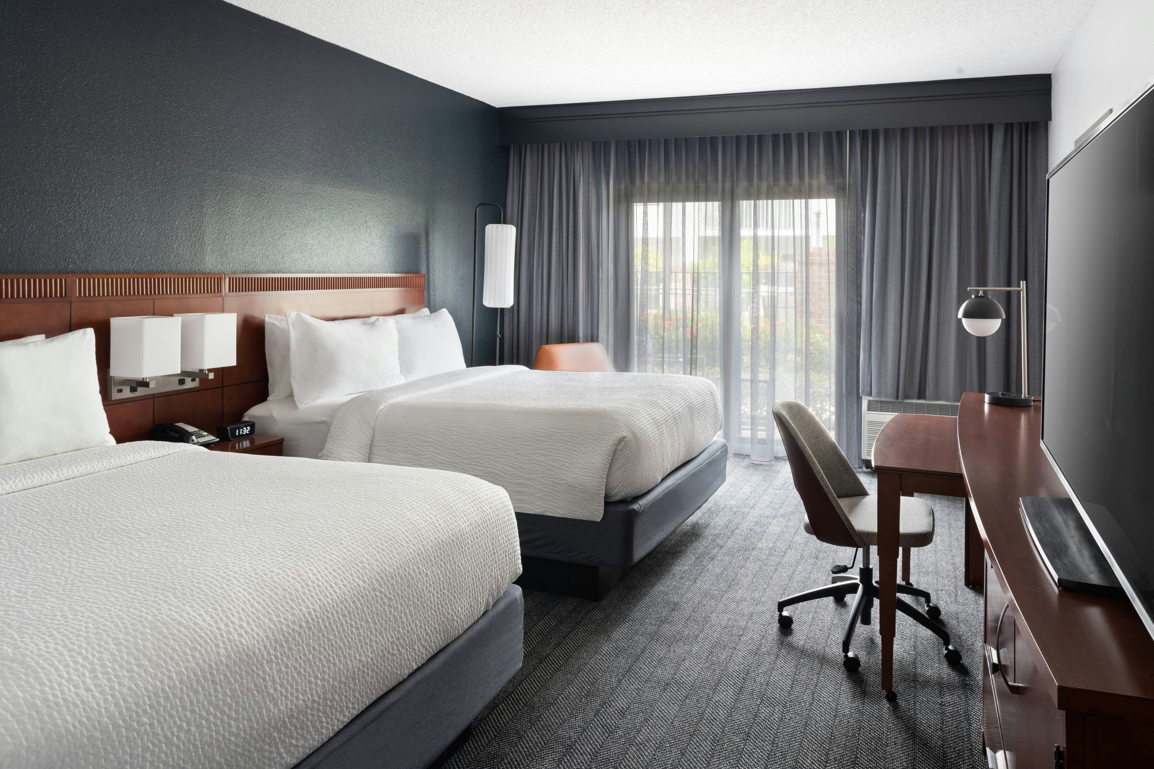 Room at Courtyard by Marriott West Palm Beach, WEST PALM BEACH - FL