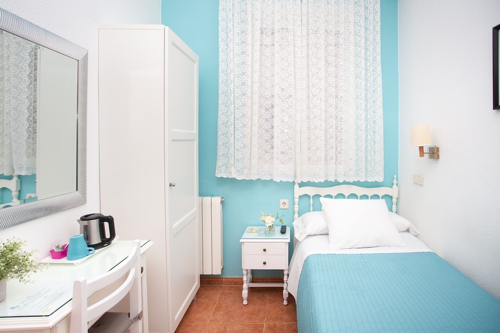 Hostal Los Alpes 35/61