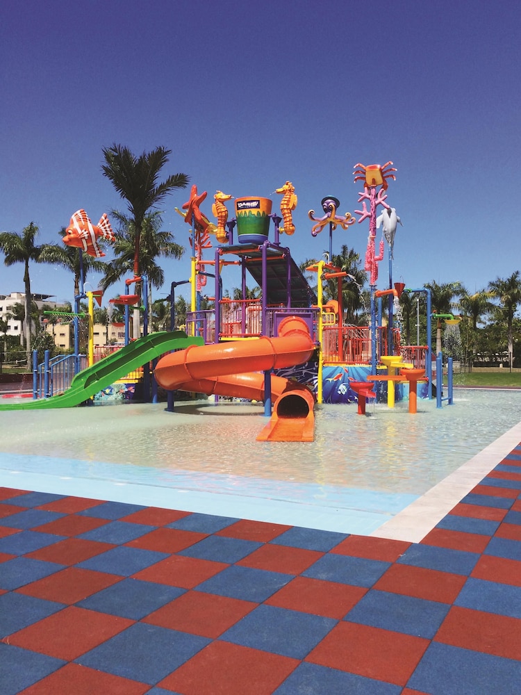 Oaks Sunshine Coast Oasis Resort 63/72