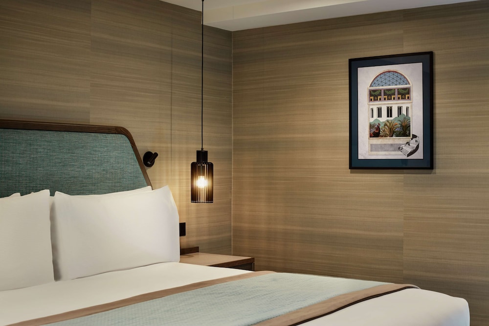 DoubleTree by Hilton London West End 31/71