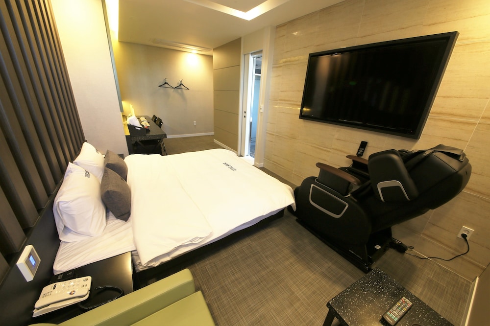 Premium Ava Hotel Sasang 18/50