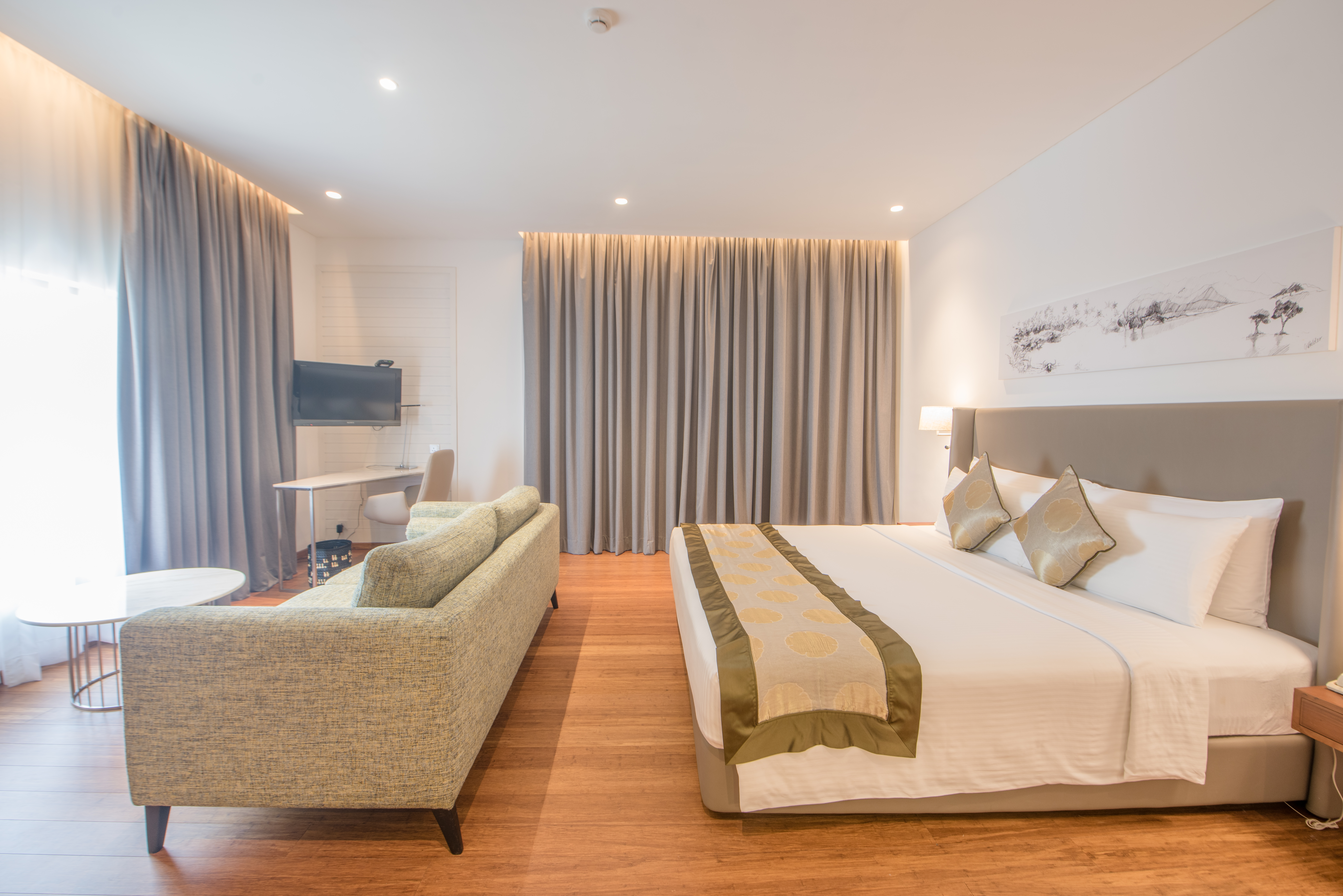 Room at VIVANTA COLOMBO AIRPORT GARDEN, COLOMBO