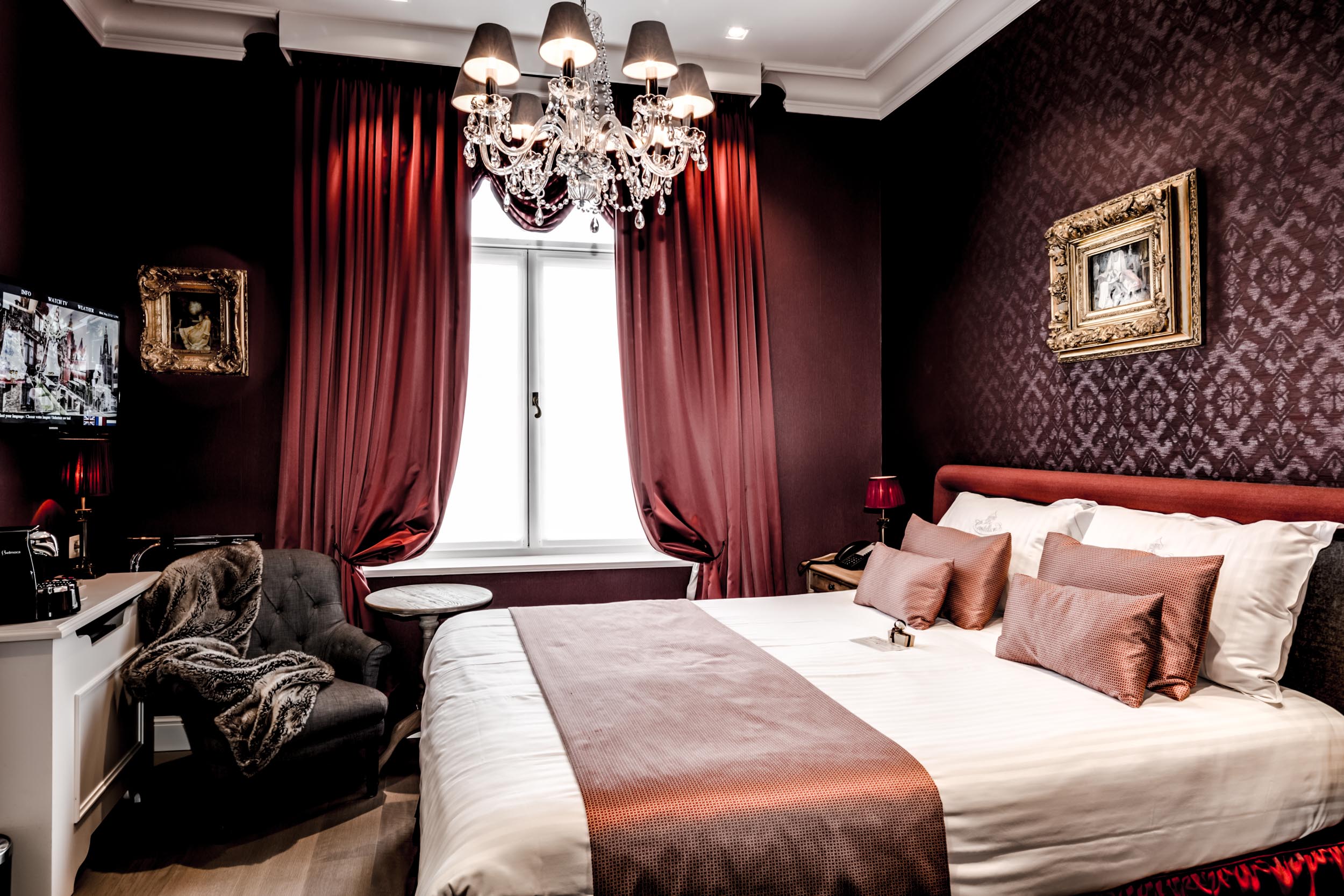 CLASSIC, DOUBLE BED