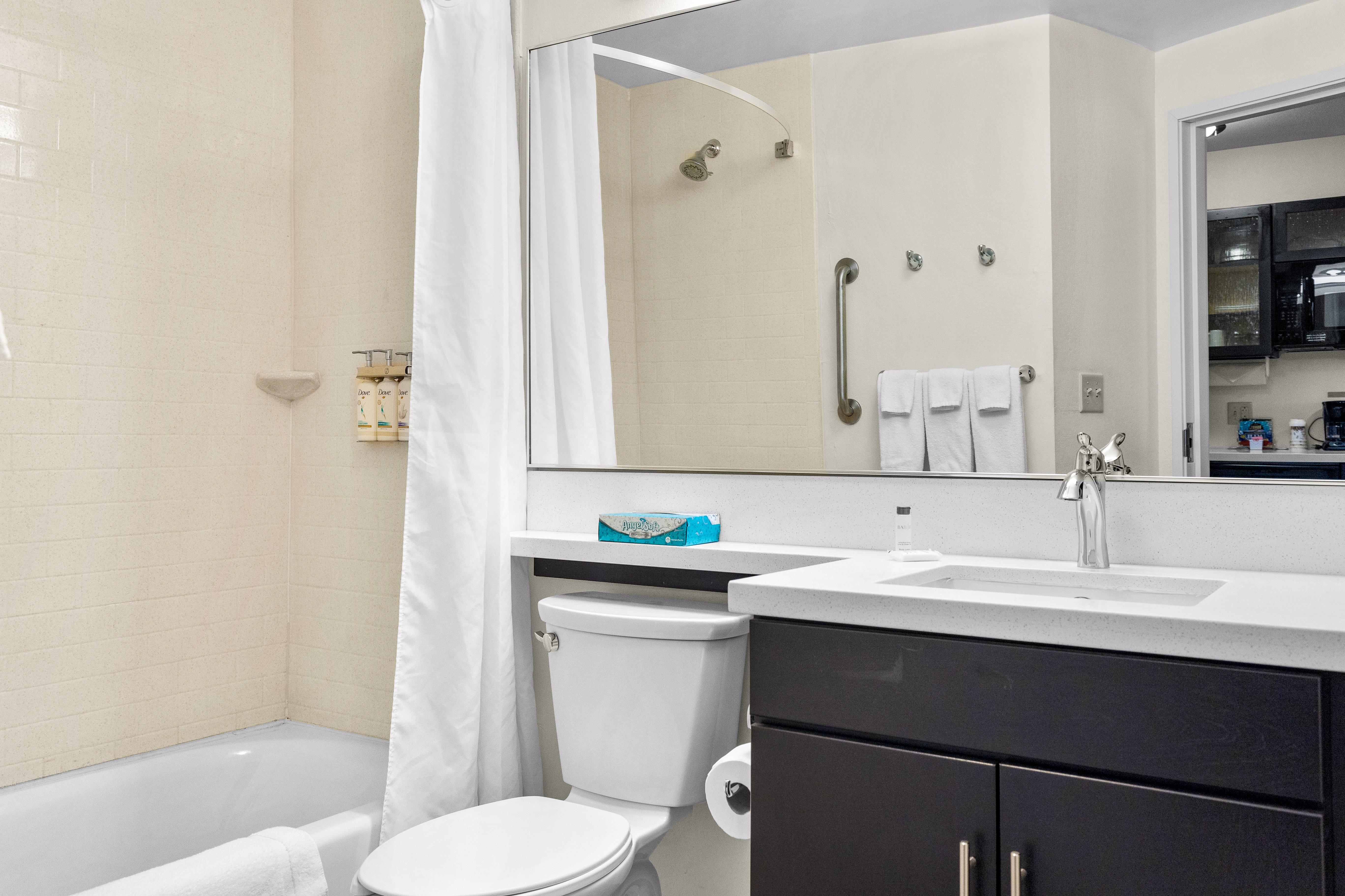 Candlewood Suites Erie 39/40
