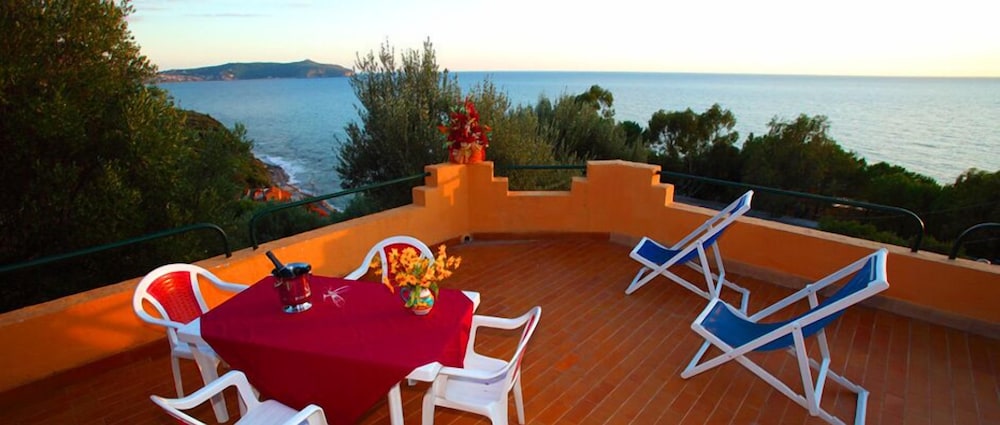 Resort Baia Del Silenzio 42/74