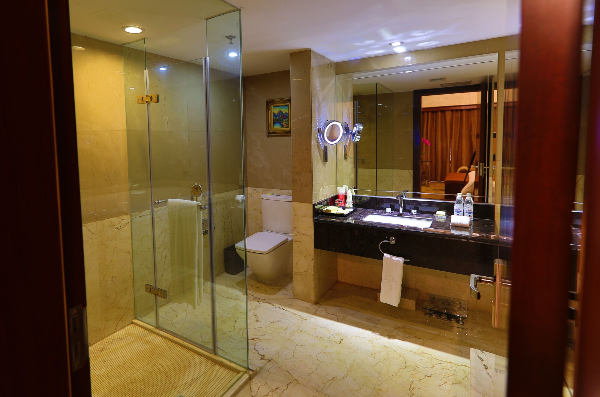 غرفة تنفيذية بسريرين منفصلين، Ramada by Wyndham Chengdu North 4/4