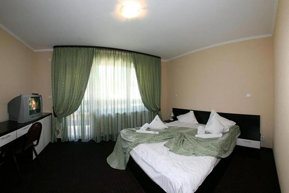 Hotel Iri 26/63