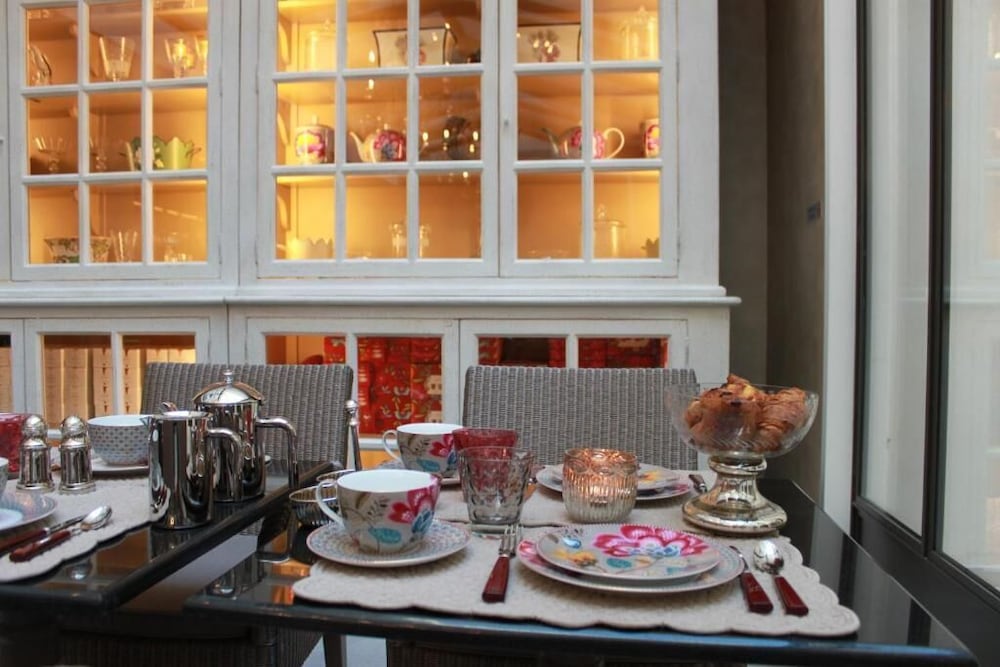 My Home In Paris Hotel 32/37