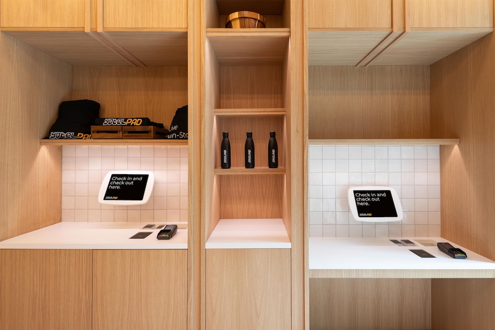 YOTELPAD London Stratford, Select by Hilton 38/50