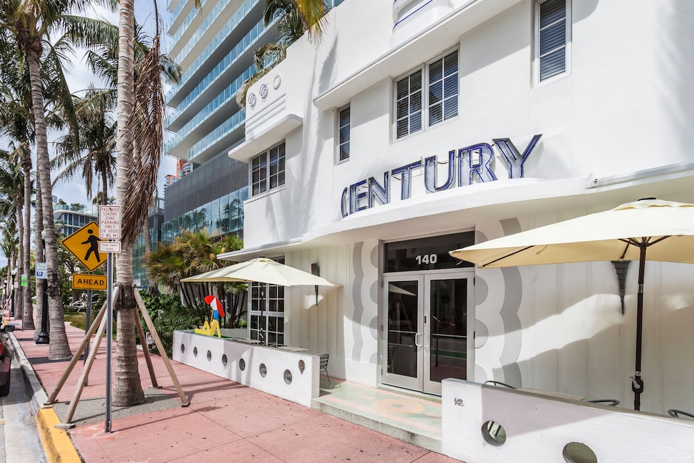 Century Hotel 3/62
