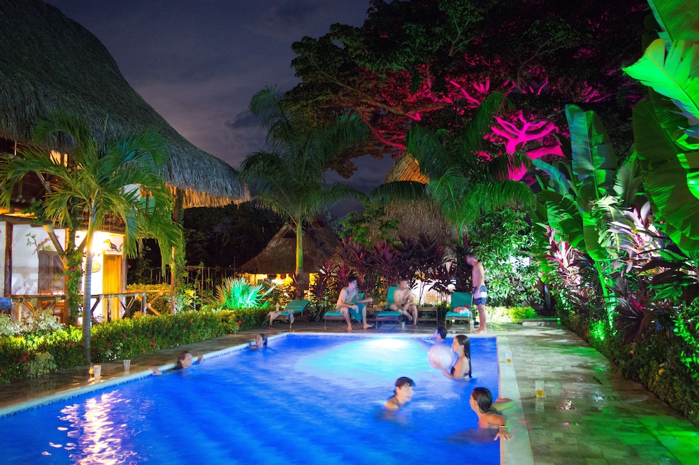 Primaluna Beach Hostel 40/50