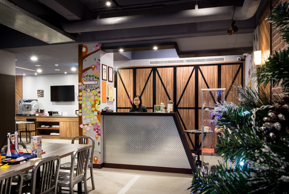 Taipei Travelers International Hostel 23/34