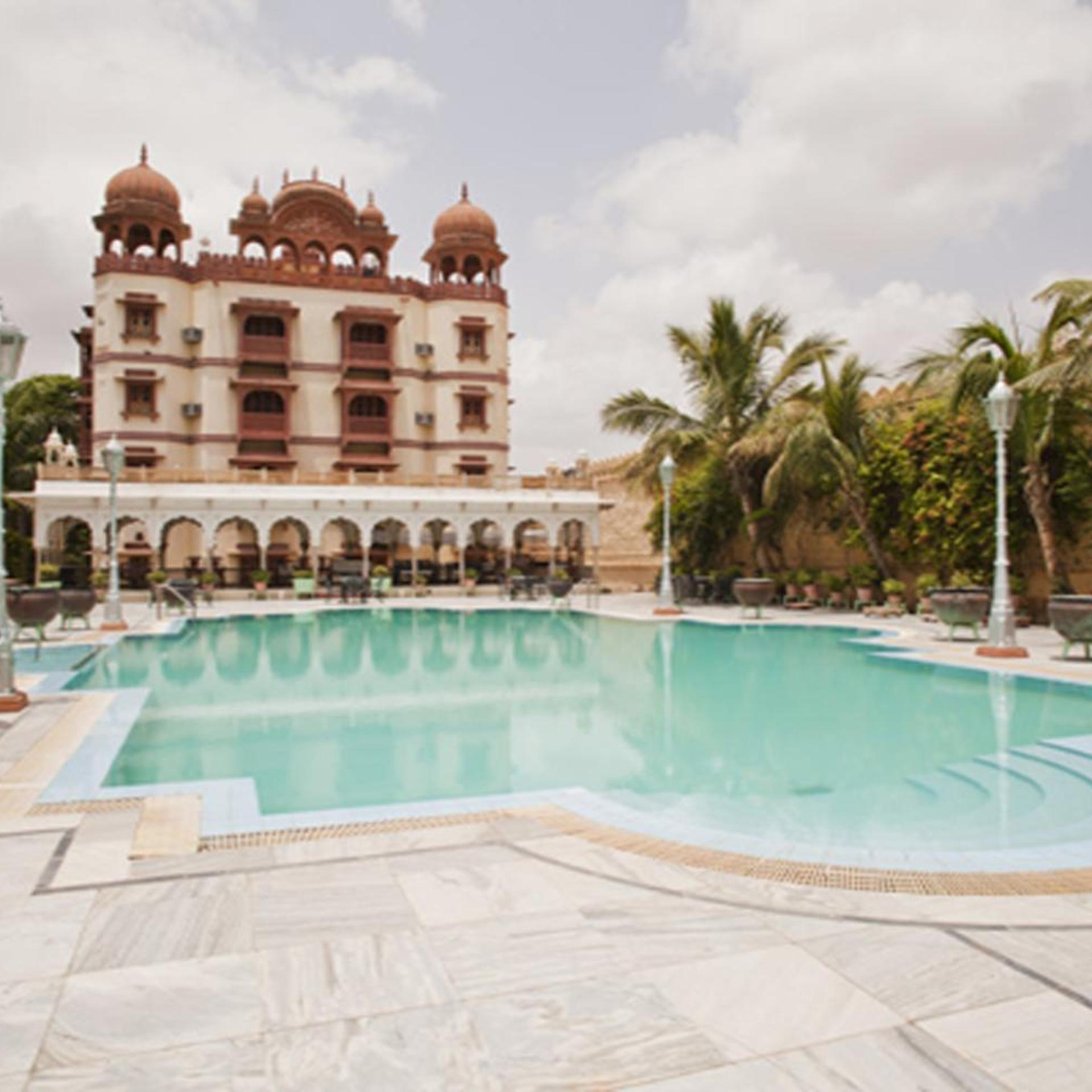 JAGAT PALACE 3/33