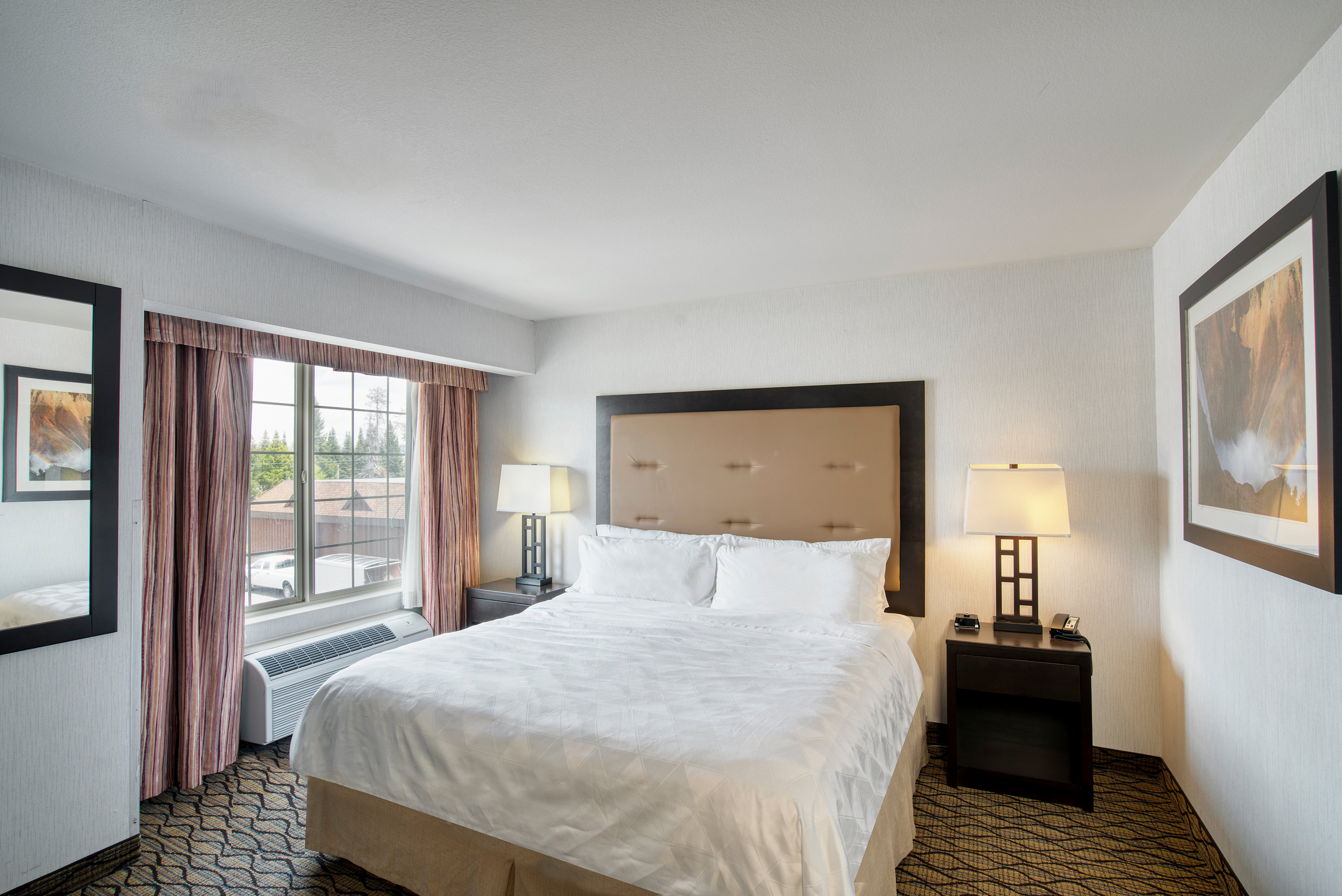 Holiday Inn West Yellowstone 8/50