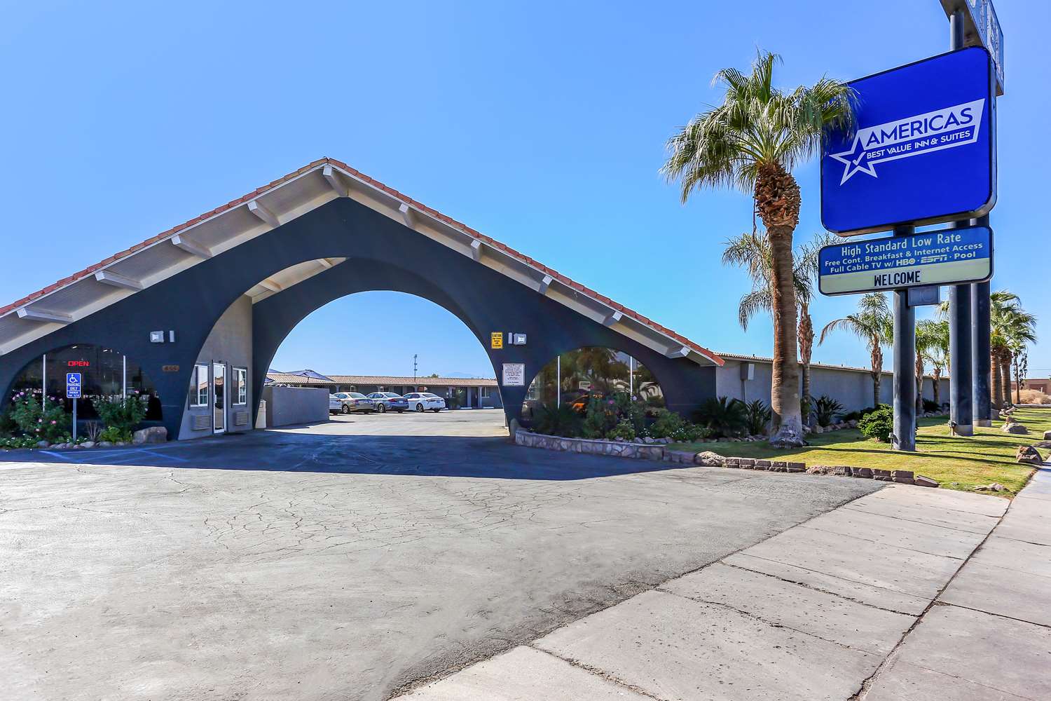 Americas Best Value Inn Suites el Centro 8/13