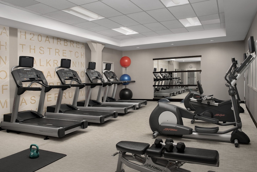 RESIDENCE INN SYRACUSE DOWNTOWN AT ARMORY SQUARE 25/50