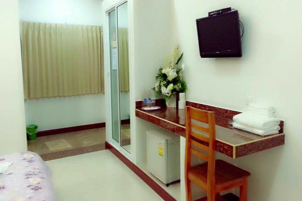 N-Joy Place 11/17