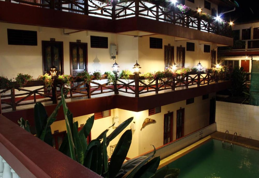 S.K.House 1 9/76