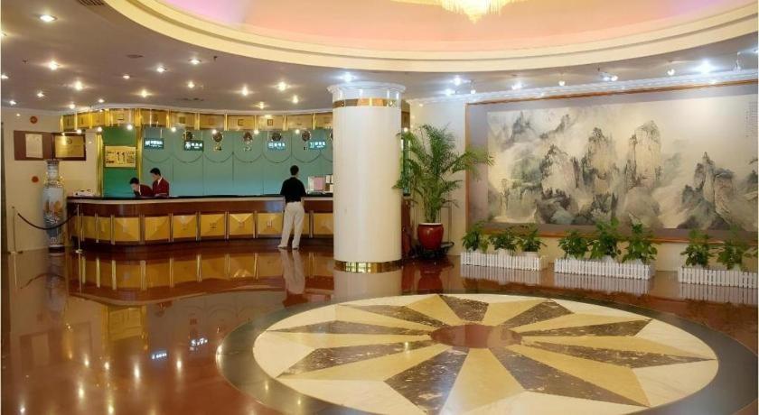 Shenzhen Lotus Hotel 14/51