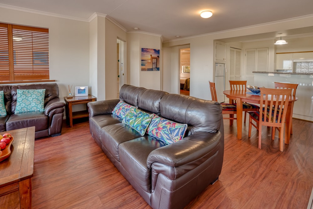 The Point Coolum Beach 44/75