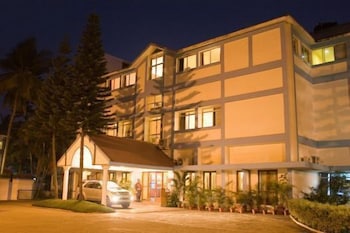 RAMANASHREE CALIFORNIA RESORT. 2/48
