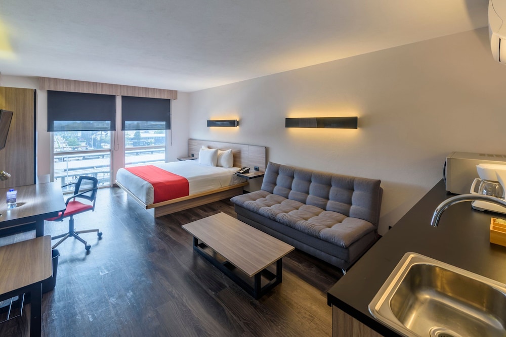 City Express Plus by Marriott Bogota Aeropuerto 23/62