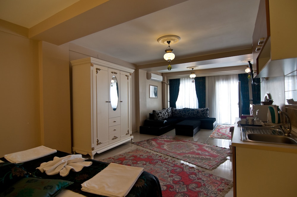 Safran Suites Apart 35/50