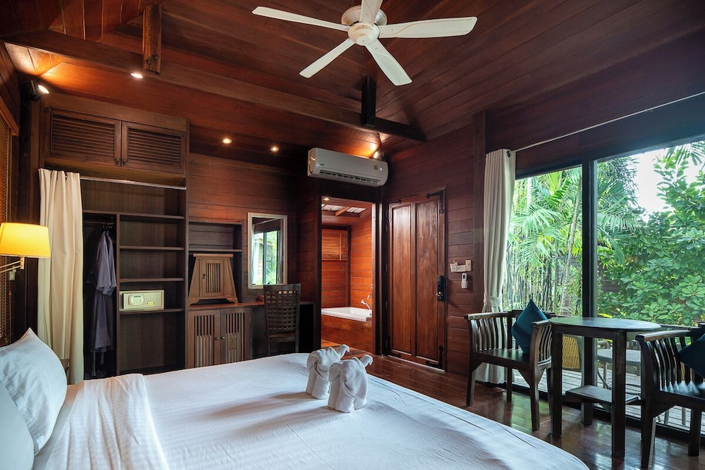 Gajapuri Resort Spa 27/76