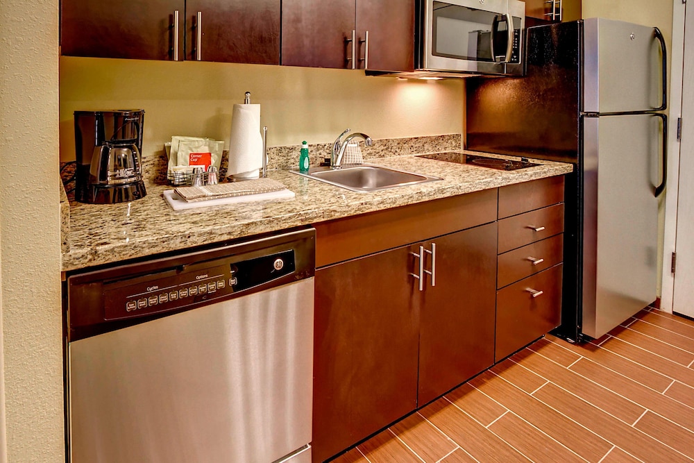 Towneplace Suites Oklahoma City Airport 24/34