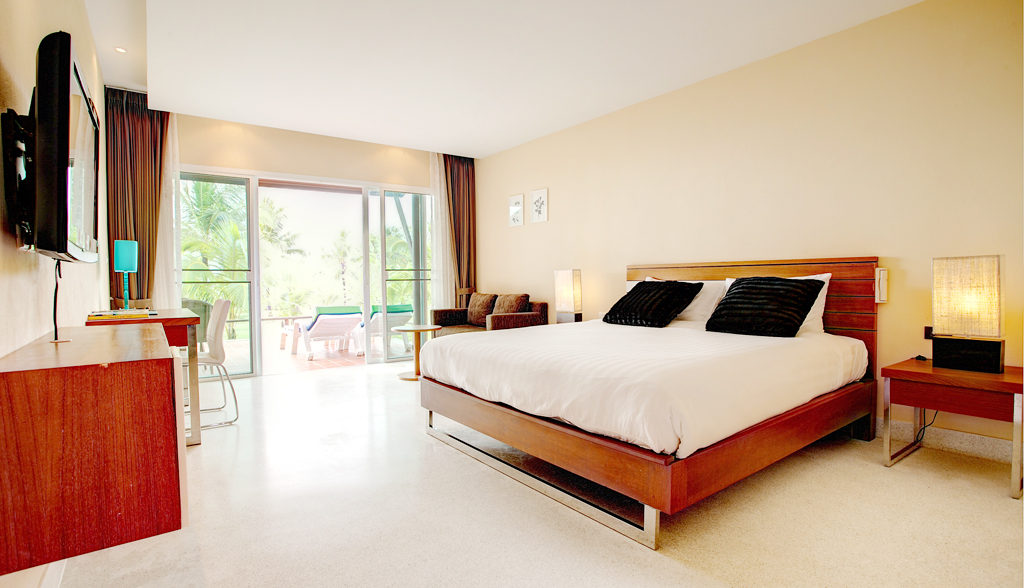 C&N Kho Khao Beach Resort 7/50