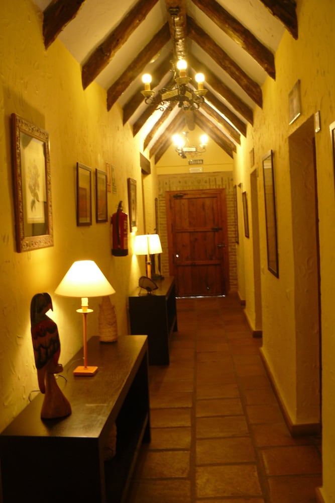 Hotel Hospederia Las Buitreras 44/70
