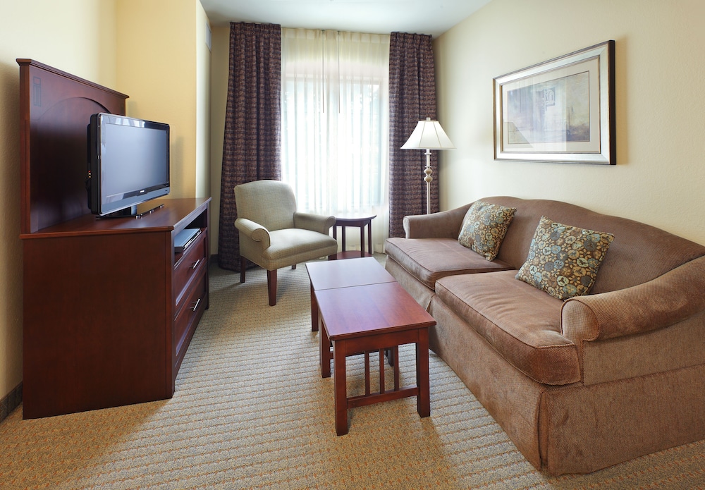 Staybridge Suites Hot Springs 35/53