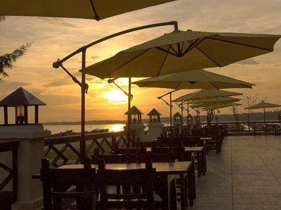 Maoming Romantic Coast 12/20