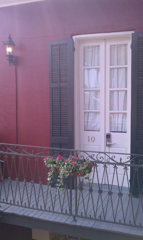 Inn On St. Peter 39/46