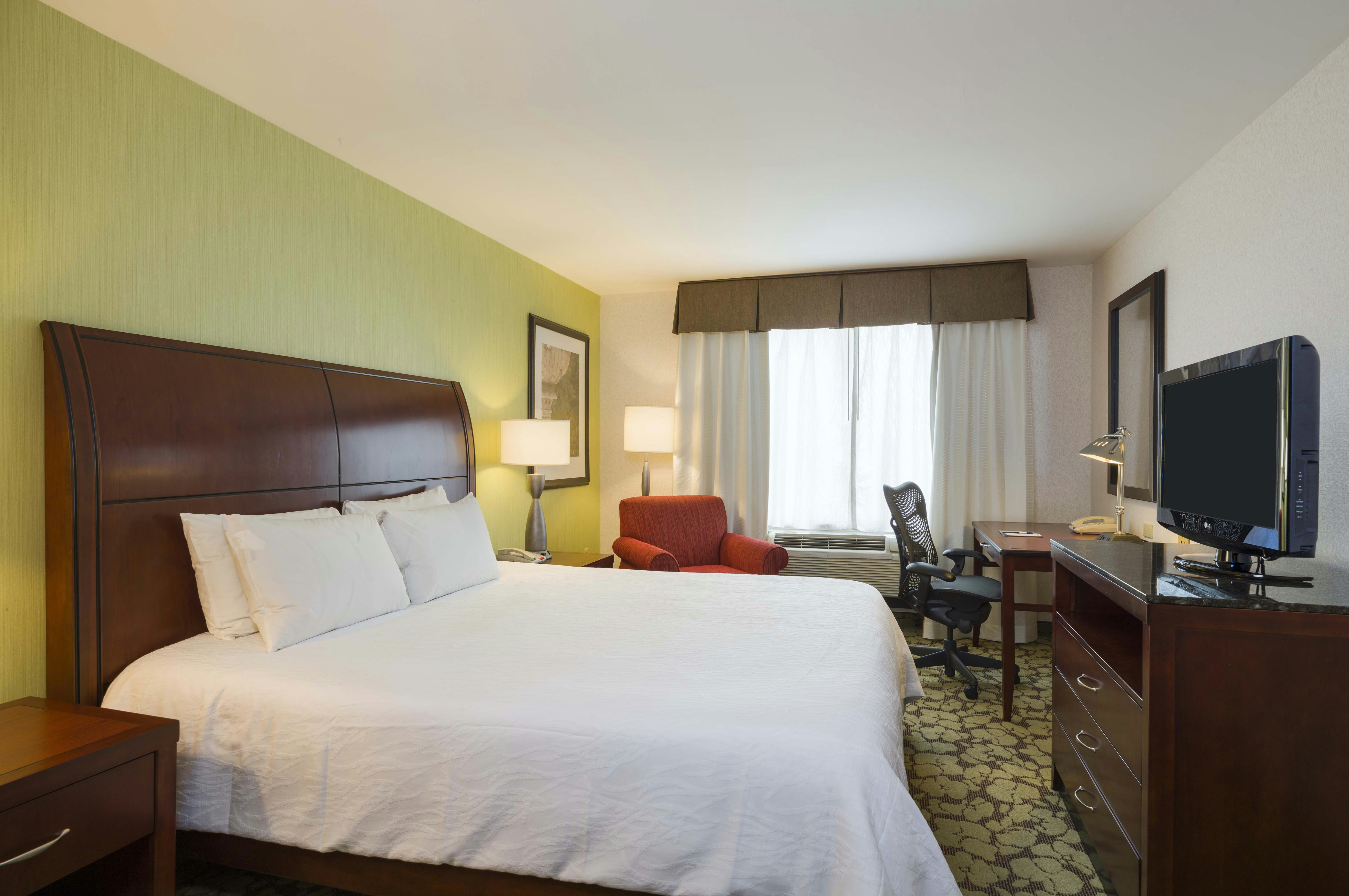 Hilton Garden Inn Queens/Jfk Airport 12/50