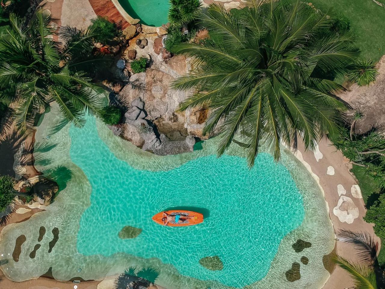 Rocks Beach Boutique Bungalows 64/80