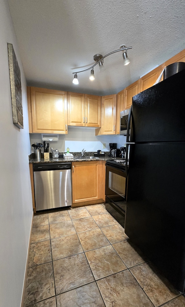 PRC Annex Pet Friendly 6/50
