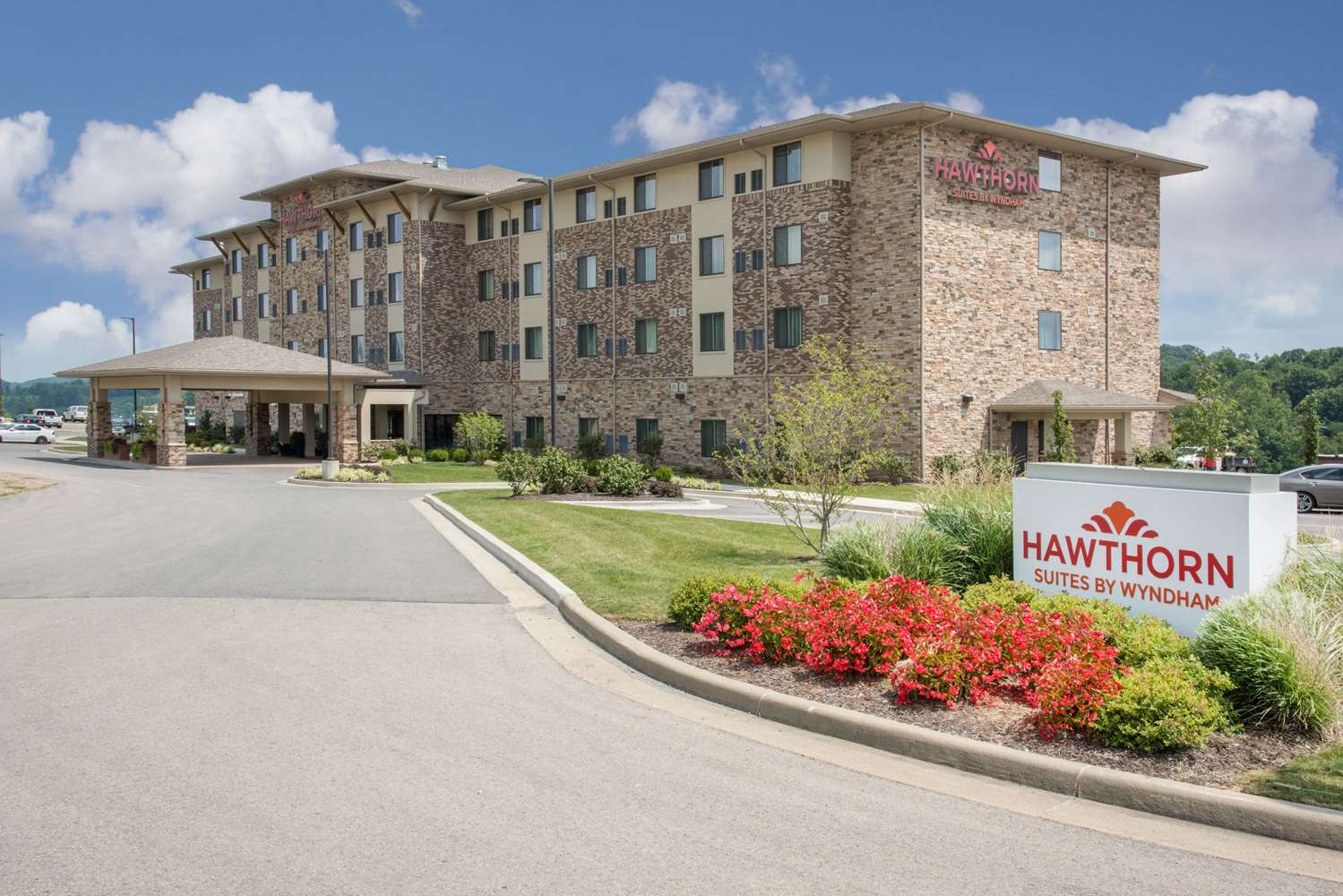 Hawthorn Suites by Wyndham Bridgeport/Clarksburg 12/18