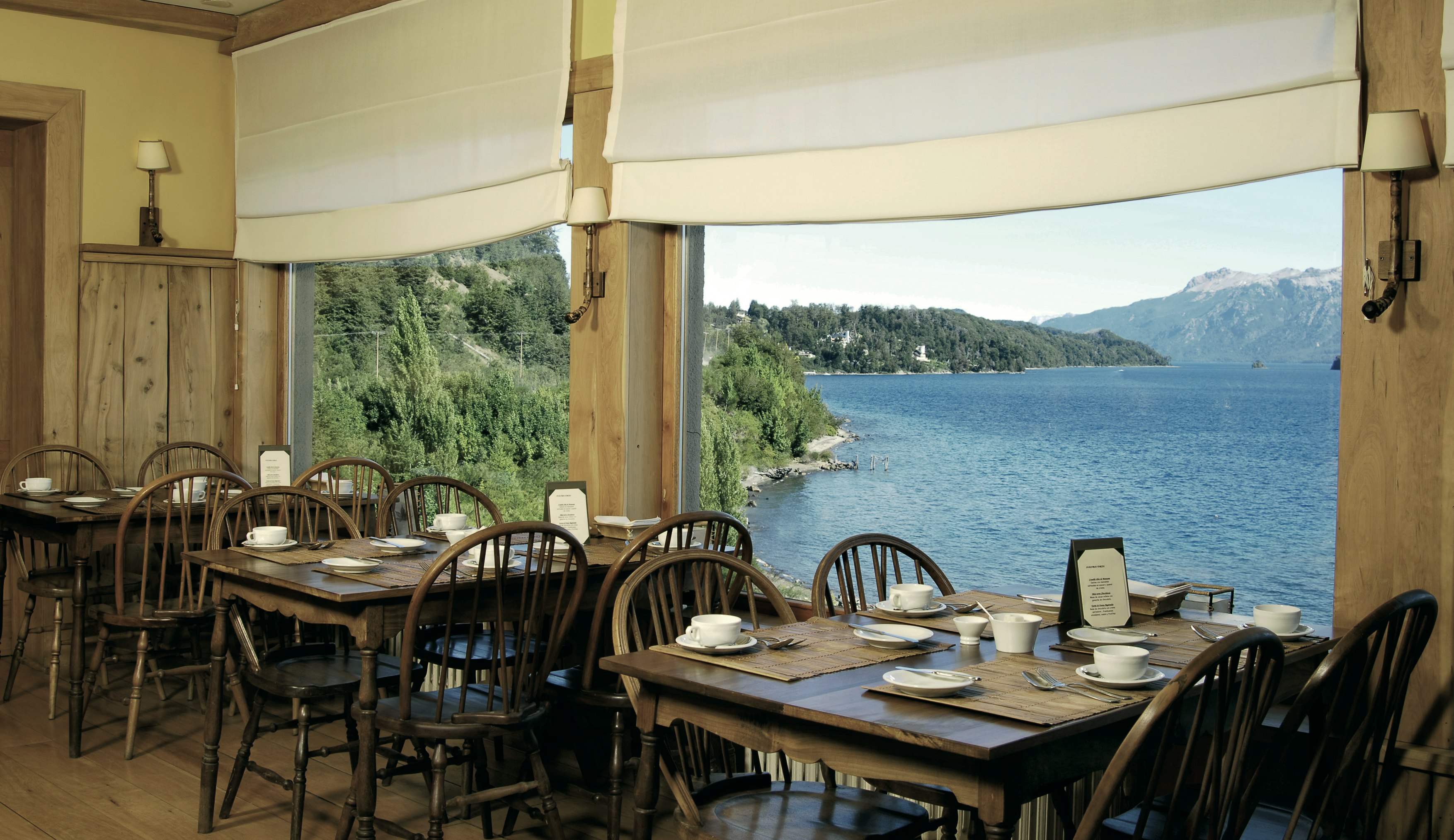 Correntoso Lake And River Hotel 56/78