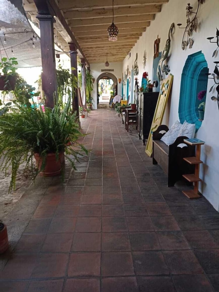 Hotel Monasterio 59/65
