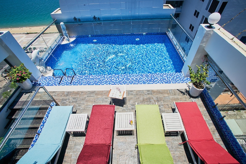 BOSS HOTEL NHA TRANG 36/72