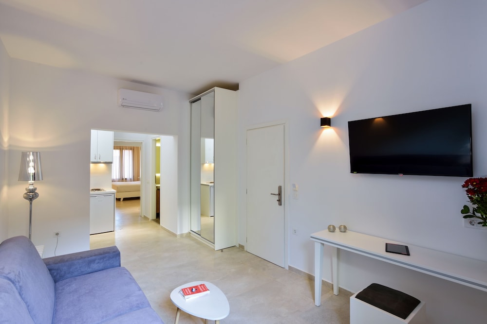 Elia Portou Luxury Residence 19/26