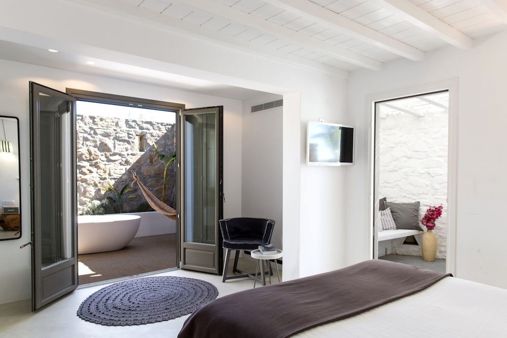 Ostraco Suites 21/75