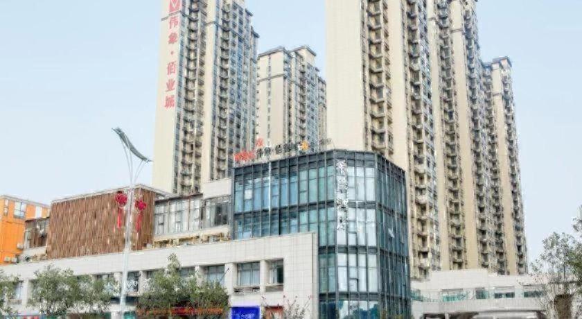 Xana Hotelle (Nanchang Xianghu New Hongcheng Market) 5/39