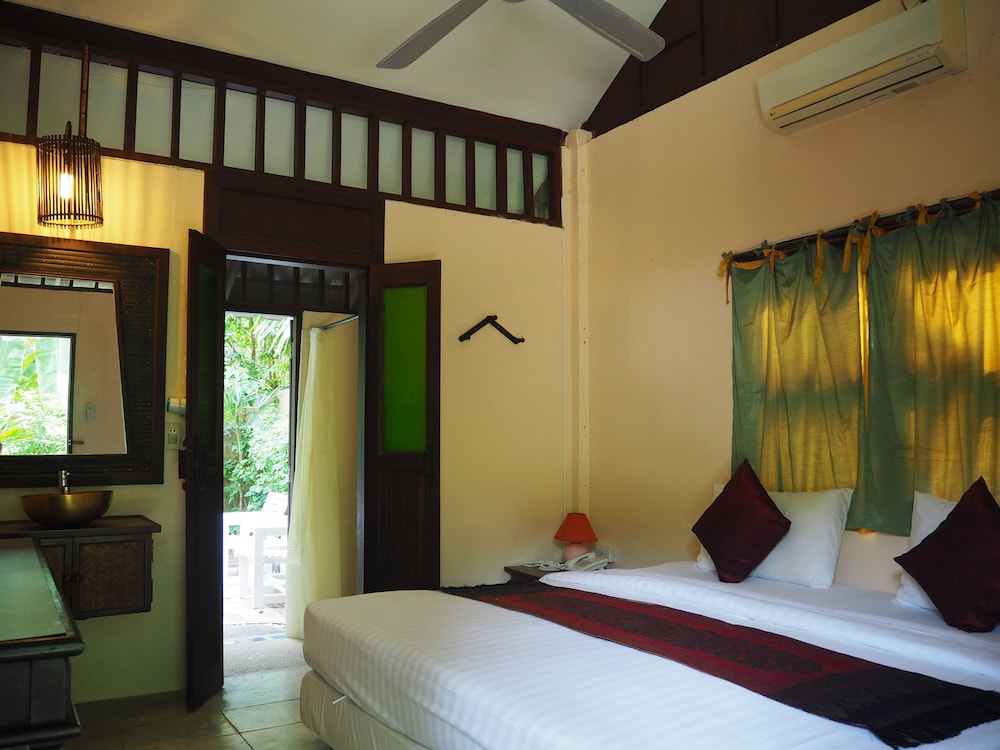 Baan Panwa Resort Spa 9/35