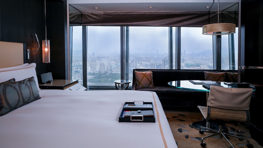 Fairmont Nanjing 28/30
