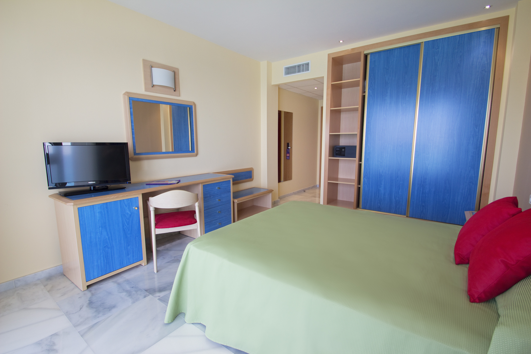 غرفة مفردة، Hotel Servigroup Galua 7/10