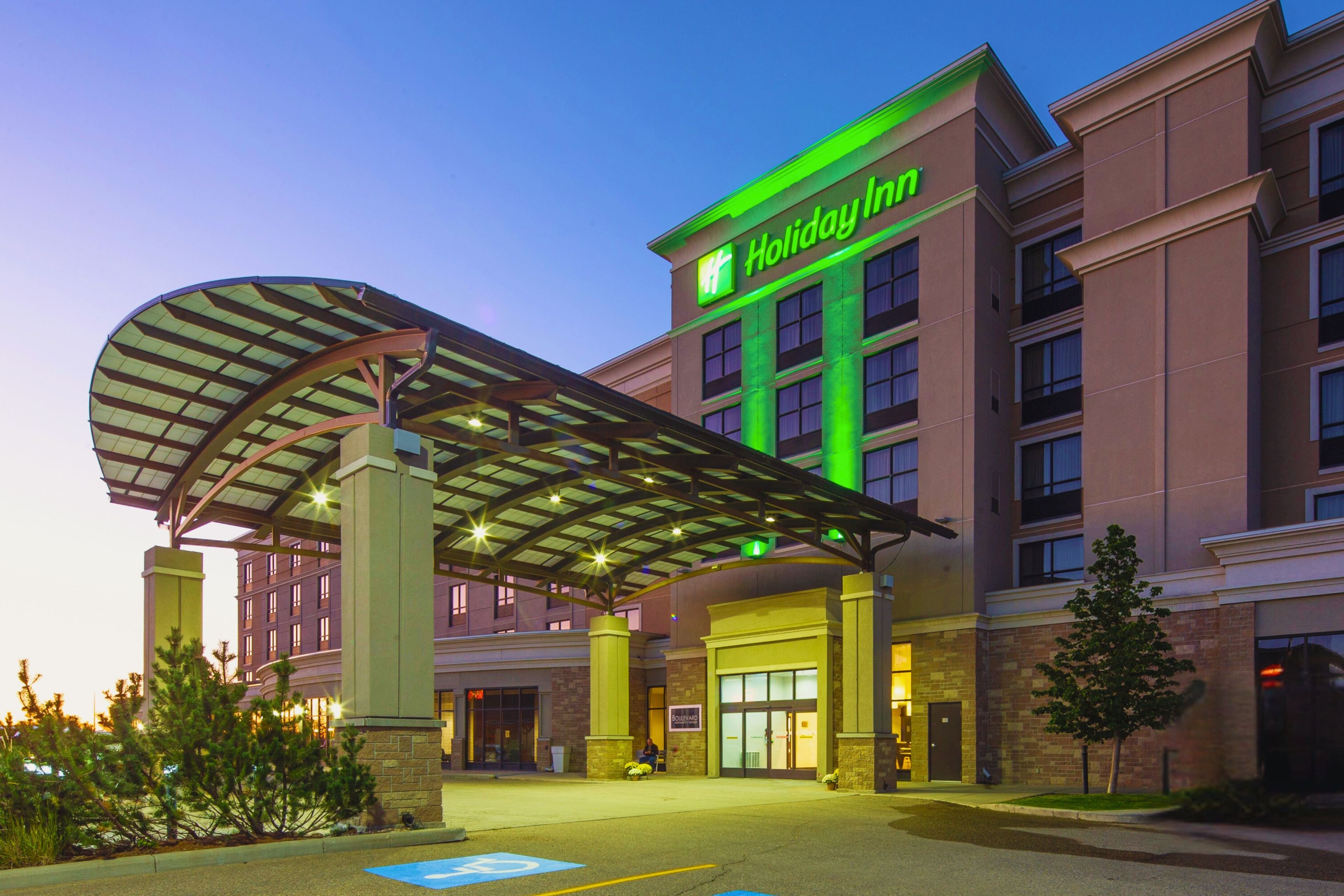 Holiday Inn Red Deer South 71/76